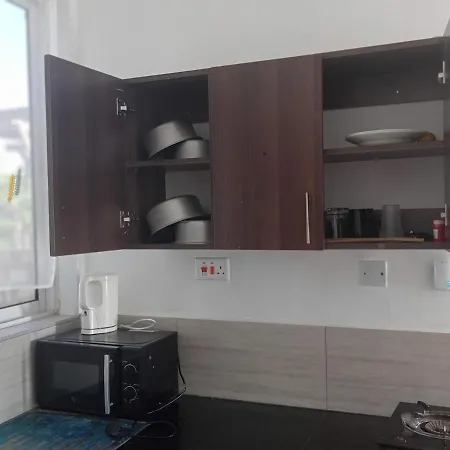 Farhita Furnished Apartments Mombasa Exterior foto